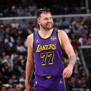 pg电子登录-准心确实差点！东契奇16中6得20分6板9助2断 罚球9中7