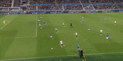 pg电子注册-小基恩门前头槌破门，意大利1-0爱沙尼亚