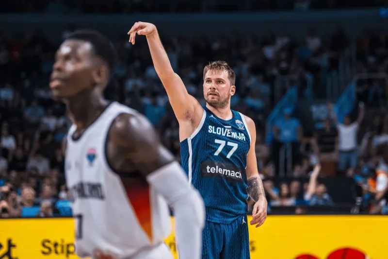 pg电子平台-东契奇全场出战32分钟25中11，三分16中5得到39分10板7助攻